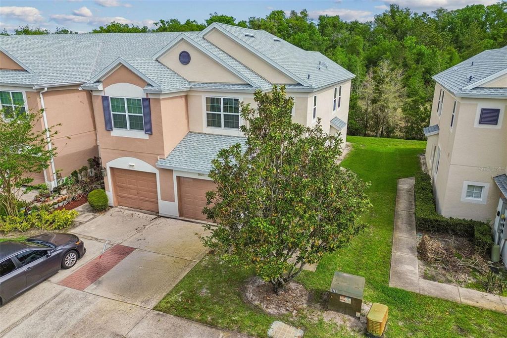 Photo of 26527 Castleview Way, Wesley Chapel, FL 33544 (MLS # TB8494929)