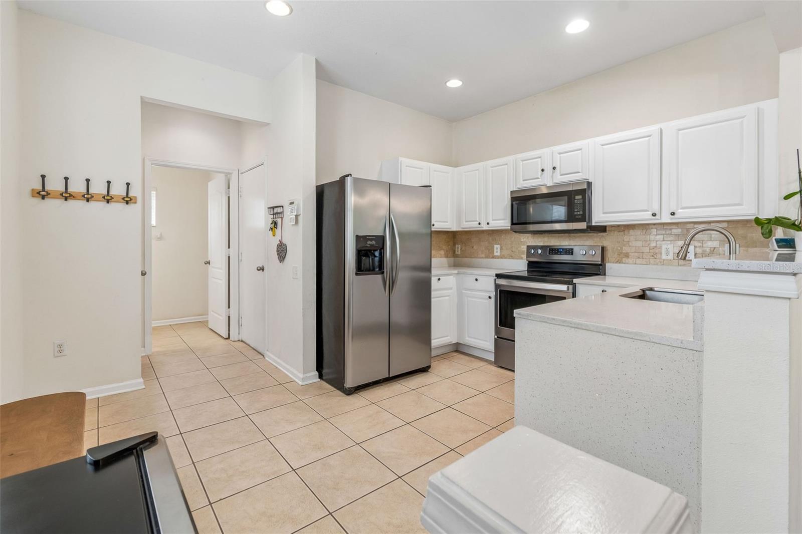 BAY AT CYPRESS CREEK - Residential