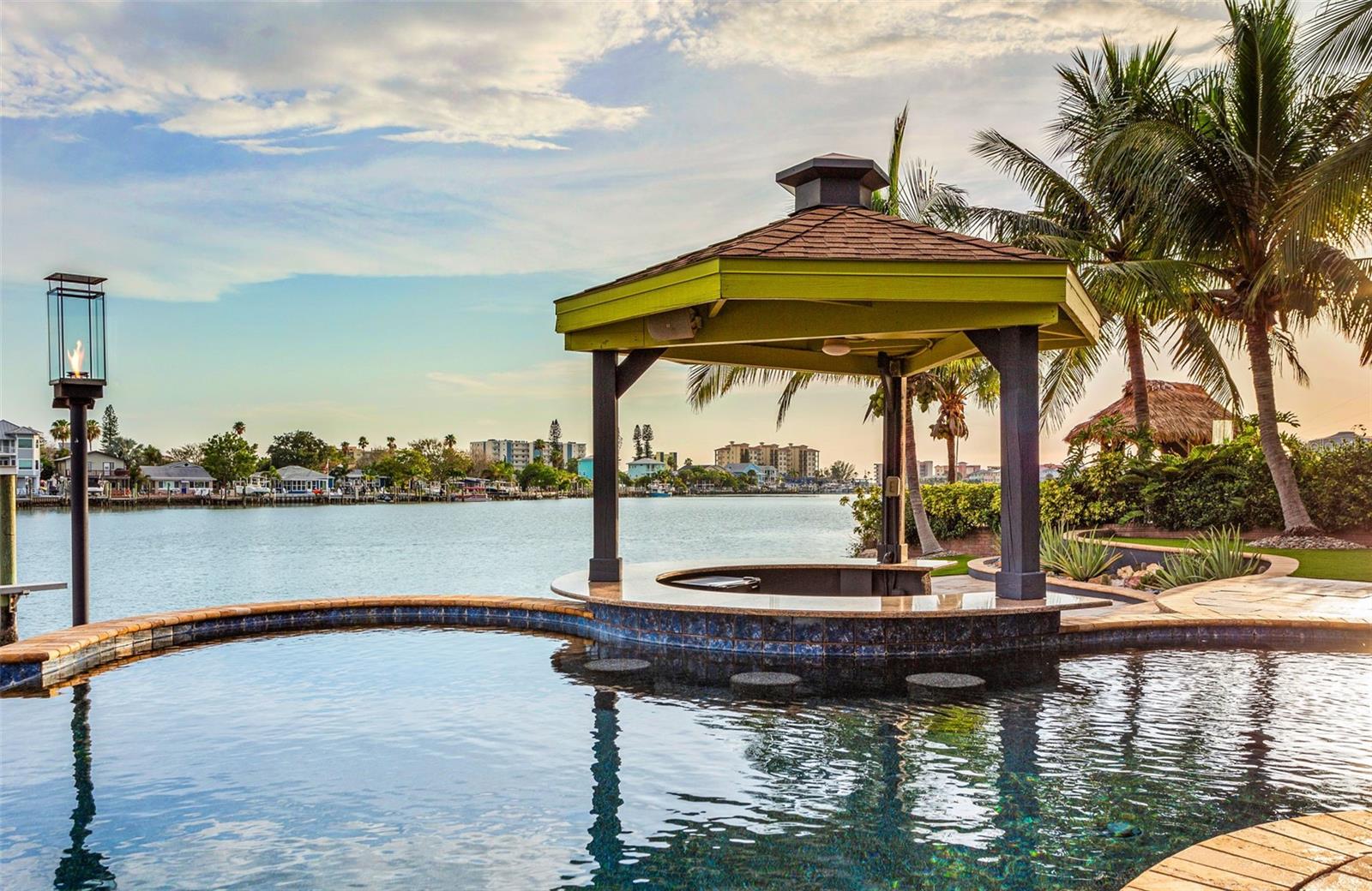 CRYSTAL ISLAND 1ST ADD - Residential