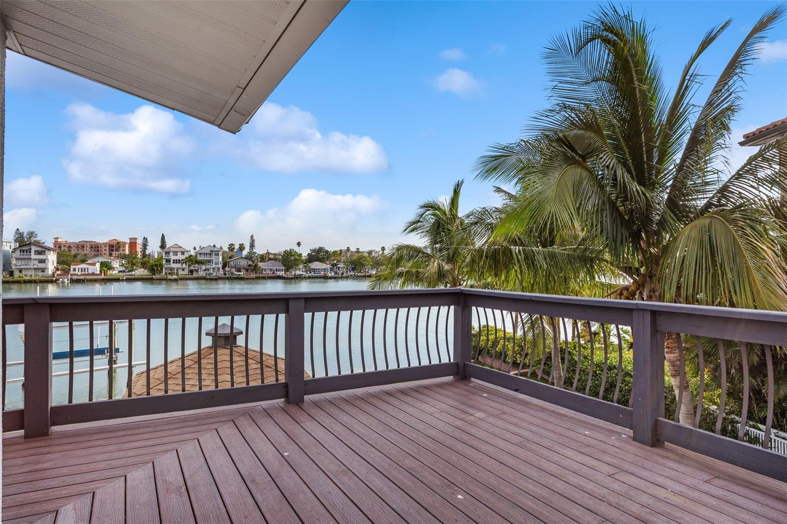 CRYSTAL ISLAND 1ST ADD - Residential