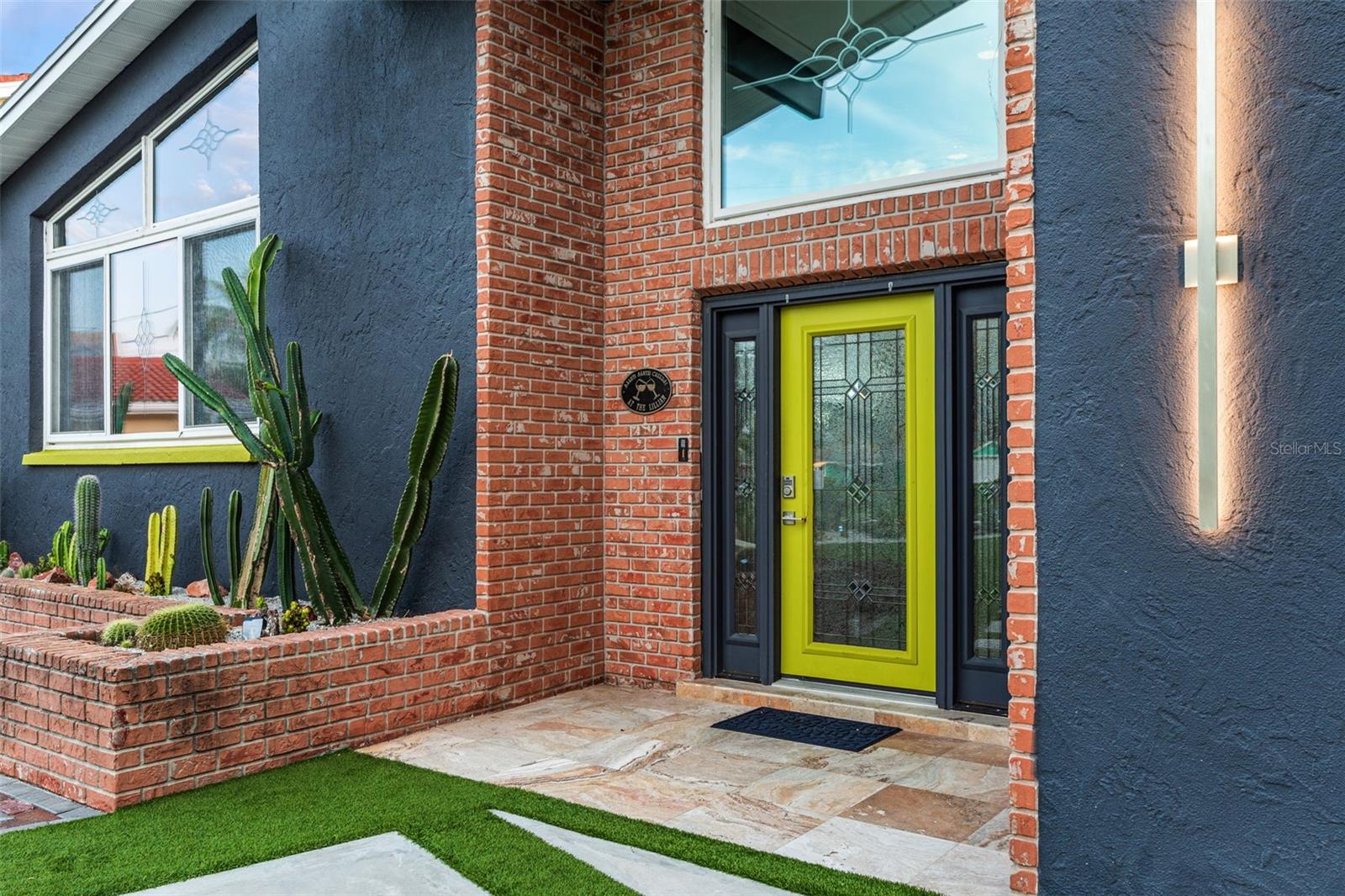 CRYSTAL ISLAND 1ST ADD - Residential