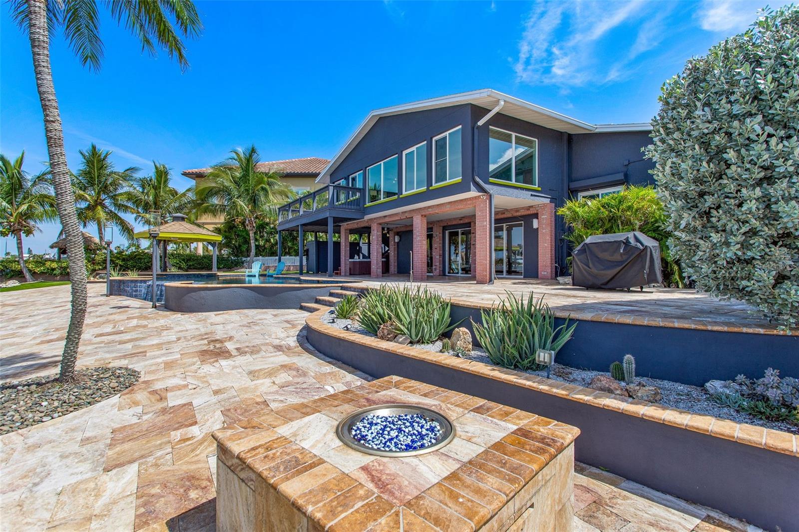 CRYSTAL ISLAND 1ST ADD - Residential