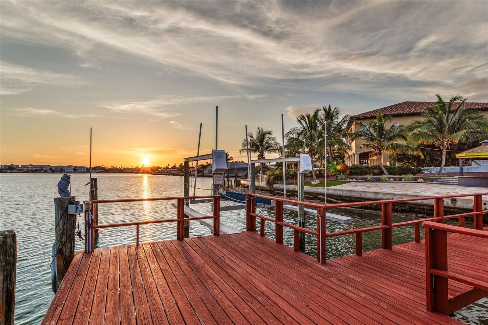 CRYSTAL ISLAND 1ST ADD - Residential