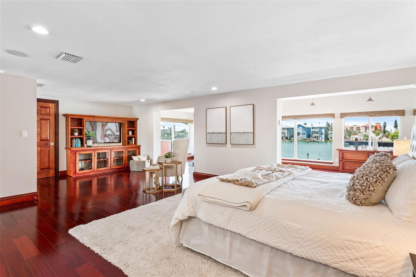 CRYSTAL ISLAND 1ST ADD - Residential