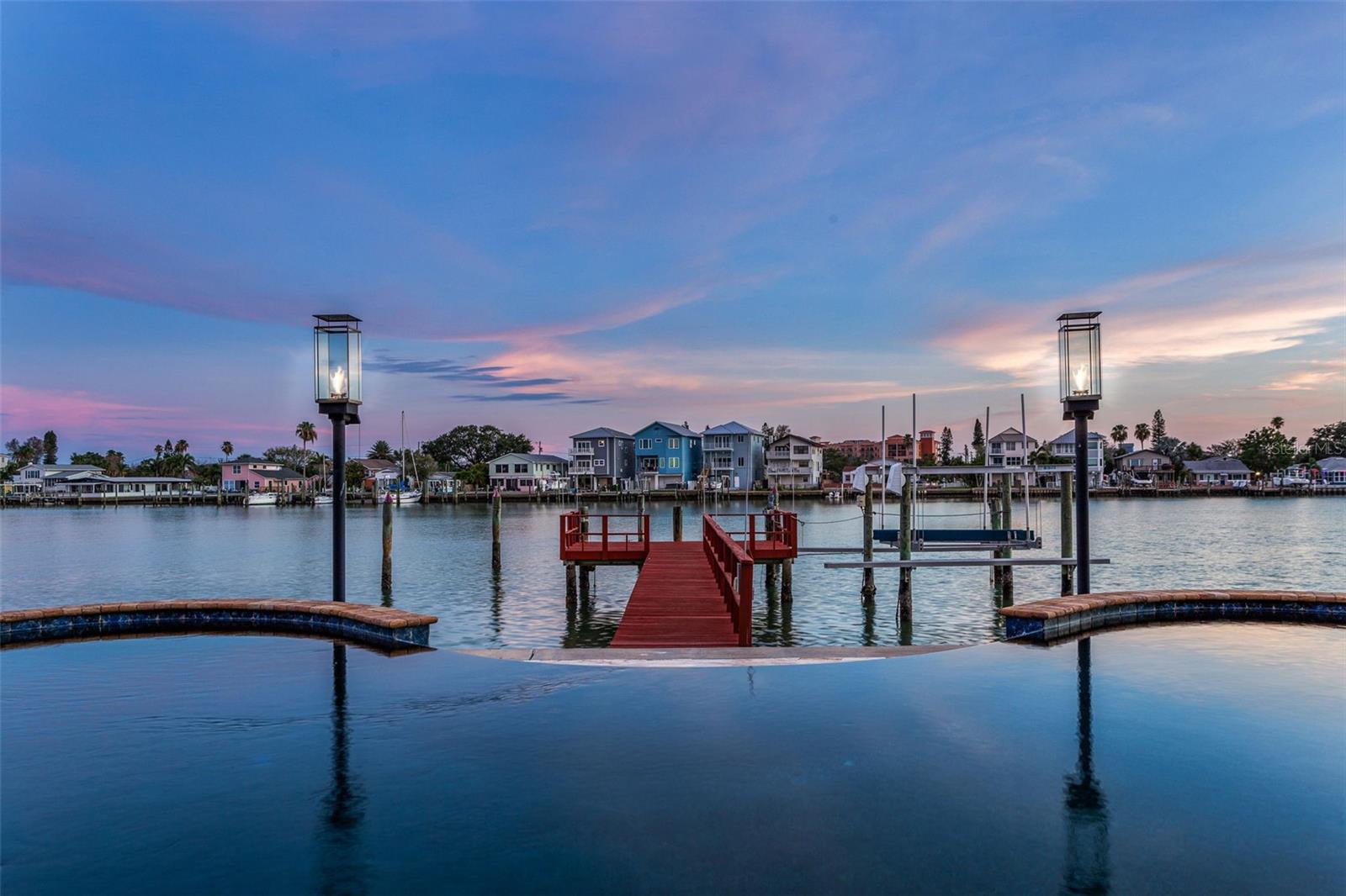 CRYSTAL ISLAND 1ST ADD - Residential