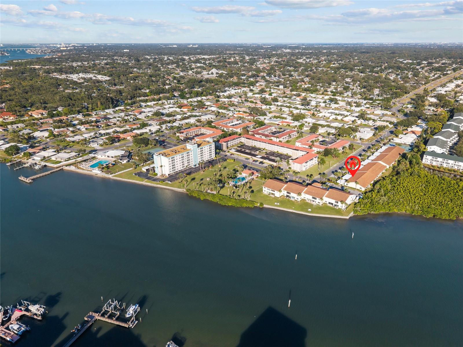 IMPERIAL POINT CONDO - Residential