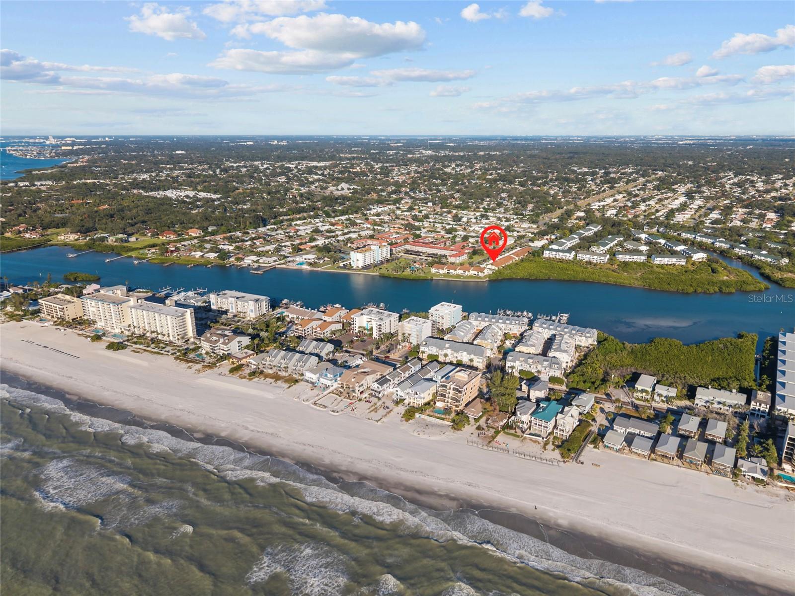 IMPERIAL POINT CONDO - Residential