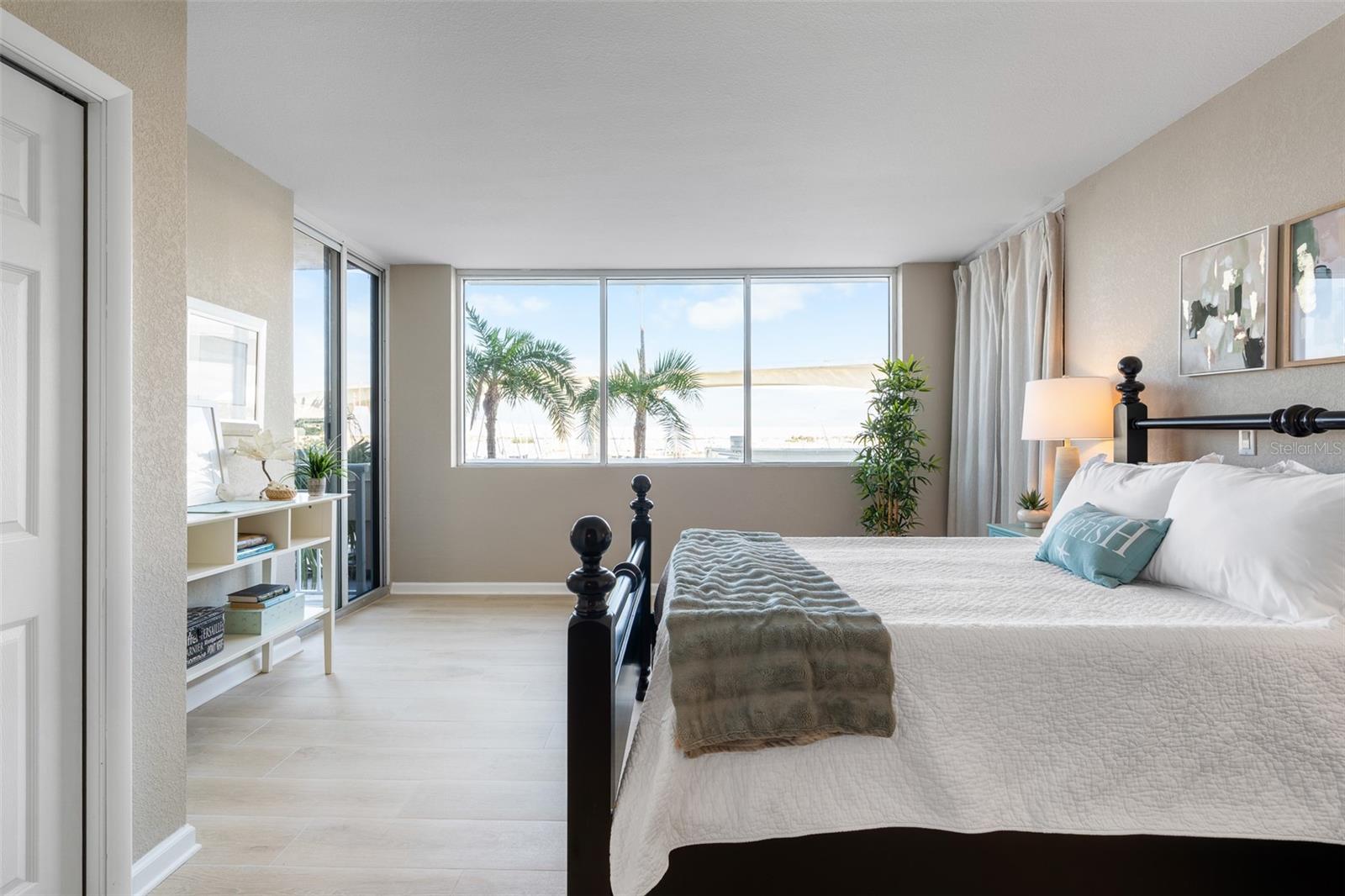 PIERCE 100 CONDO - Residential