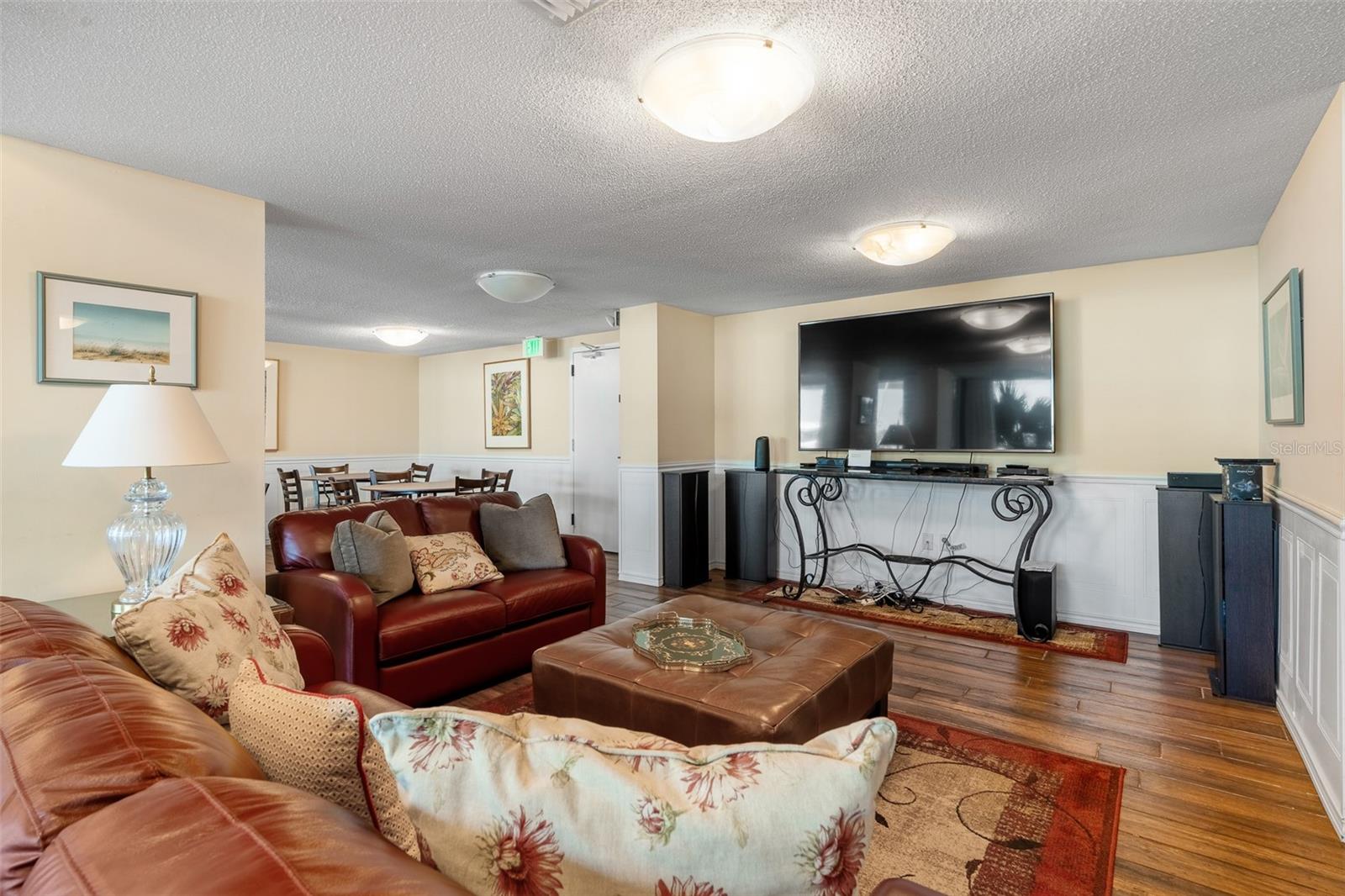 PIERCE 100 CONDO - Residential