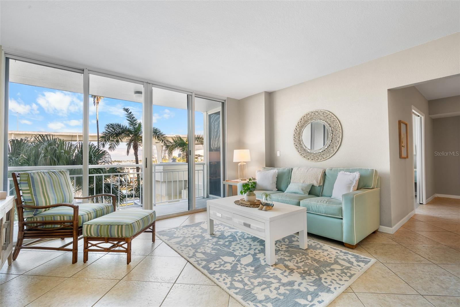 PIERCE 100 CONDO - Residential