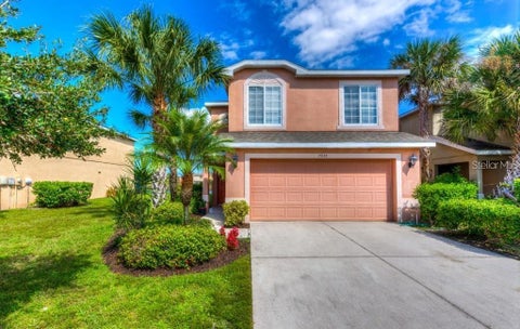 Photo of 7035 Montauk Point Crossing, Bradenton, FL 34212 (MLS # A4706405)