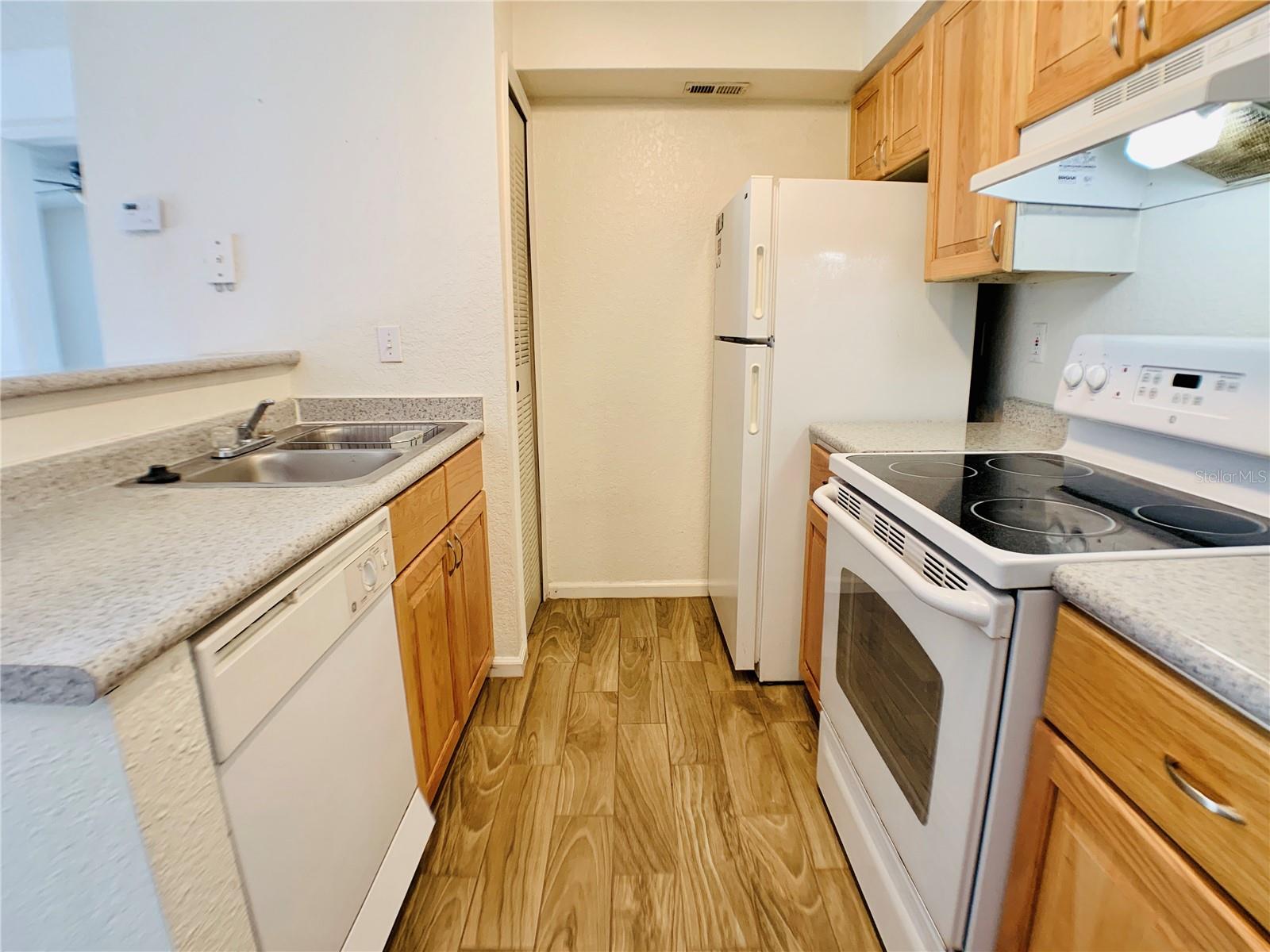 BELMONT AT PARK CENTRAL CONDO - Residential