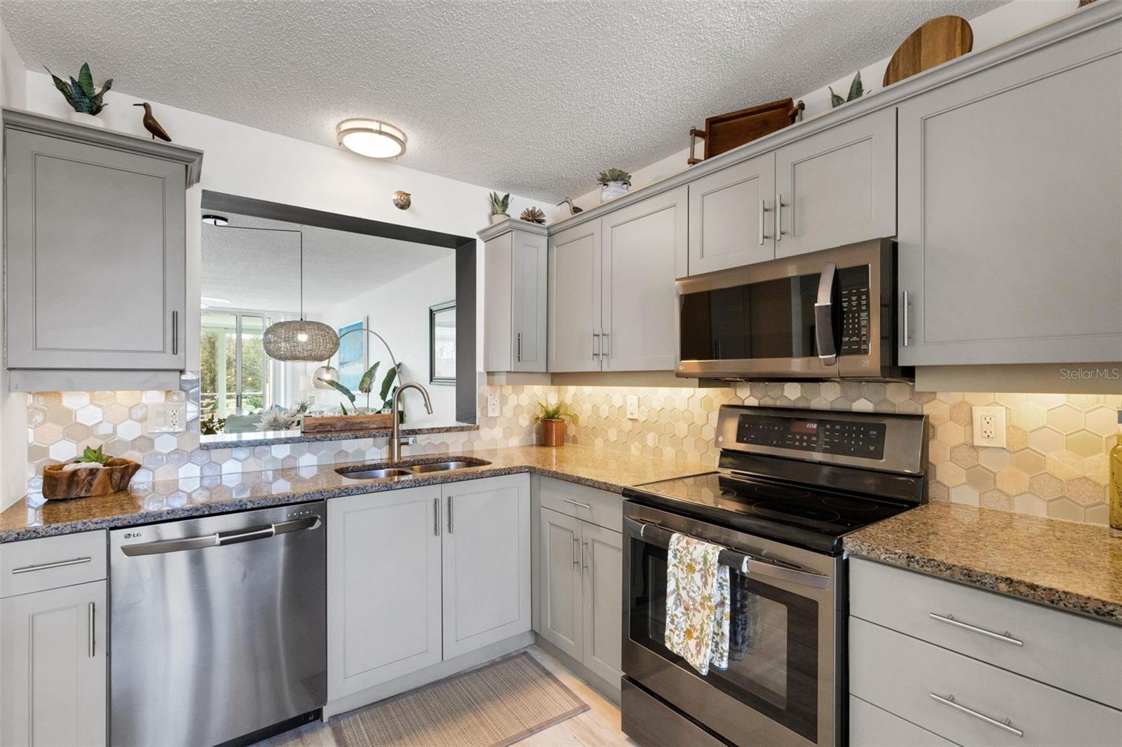 THE FAIRWAYS AT PINEBROOK PH II - Residential