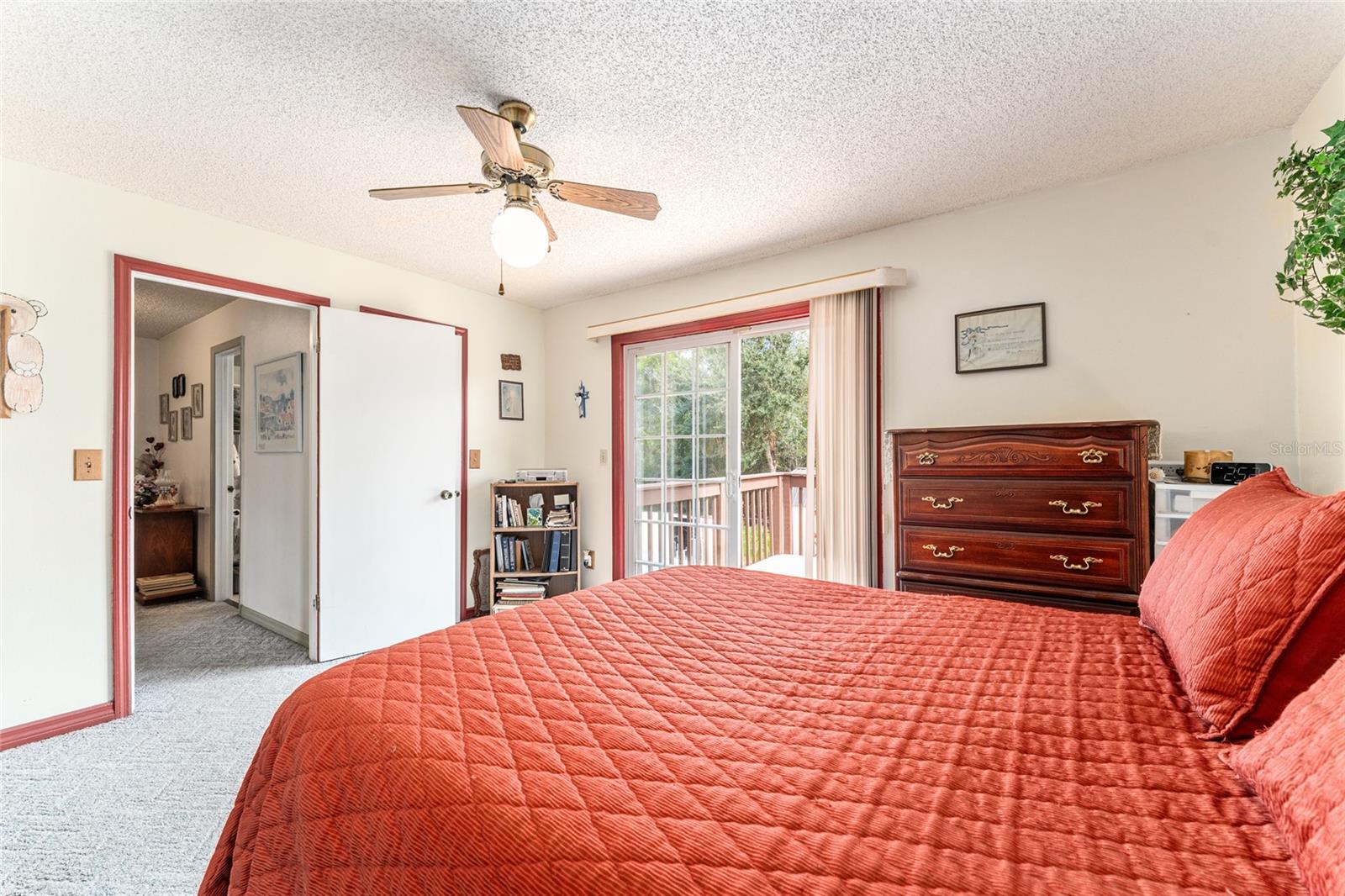 SILVER SPGS SHORES UN 01 - Residential