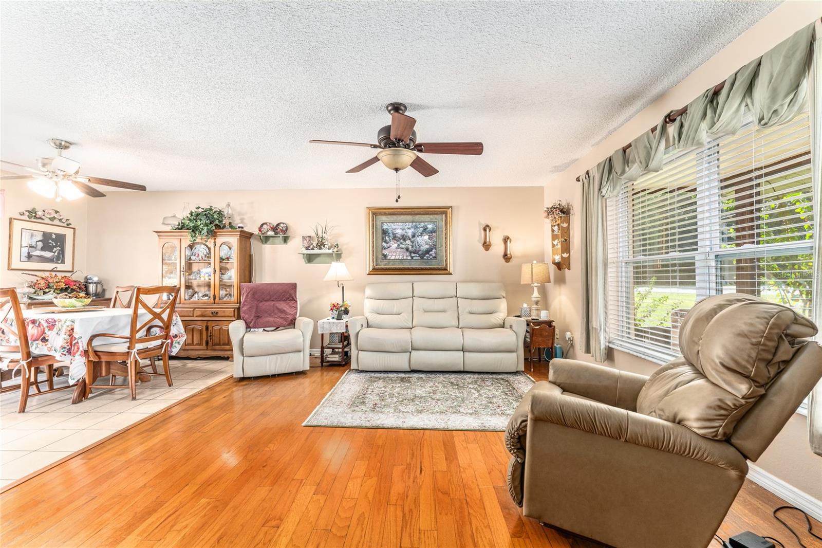 SILVER SPGS SHORES UN 01 - Residential