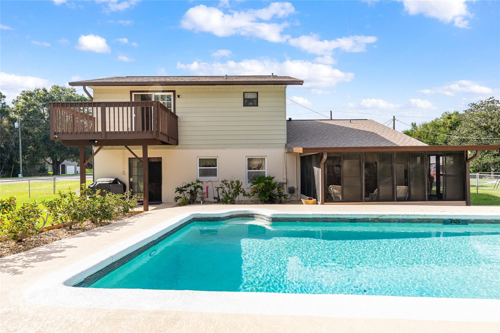 SILVER SPGS SHORES UN 01 - Residential