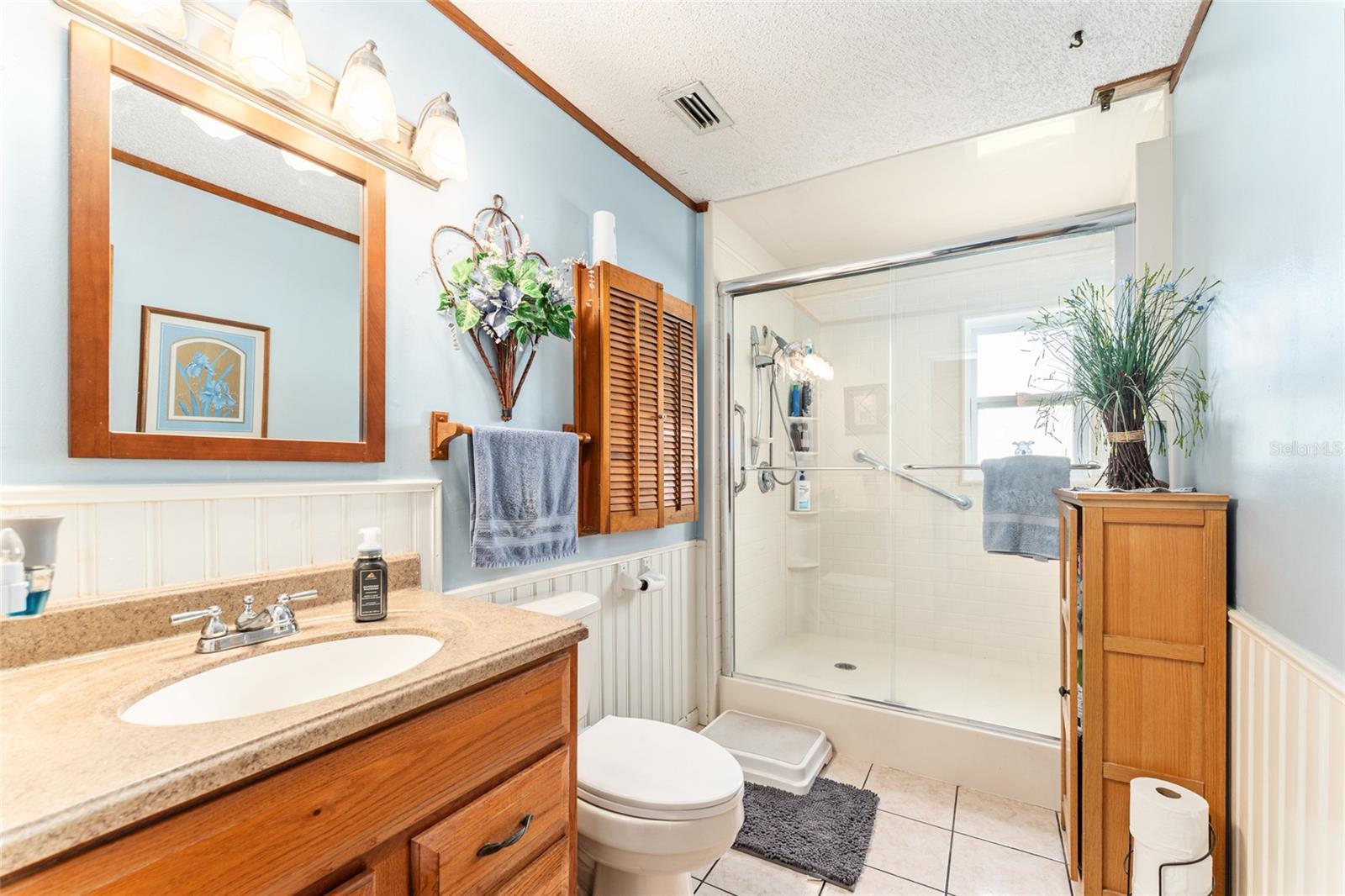 SILVER SPGS SHORES UN 01 - Residential