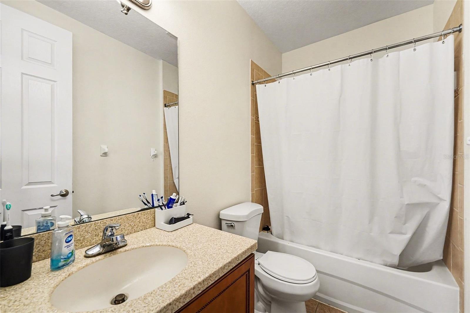 BANYAN BAY AT RUTLAND - Residential