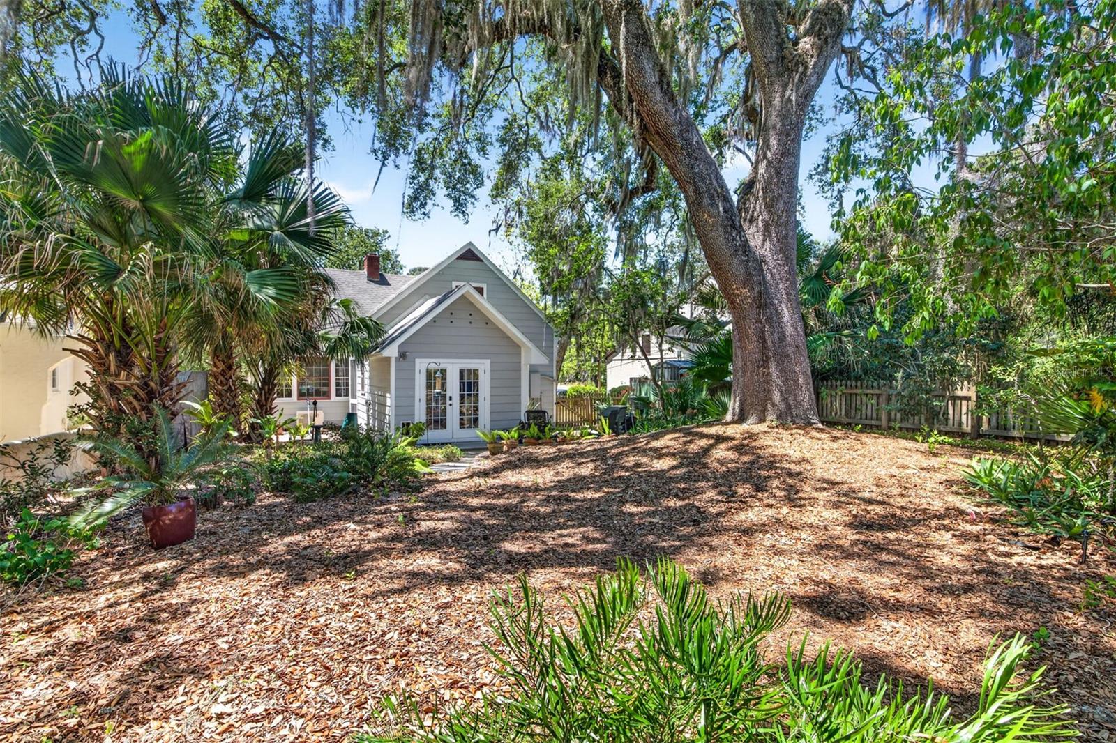 HIGHLAND TERRACE - Residential