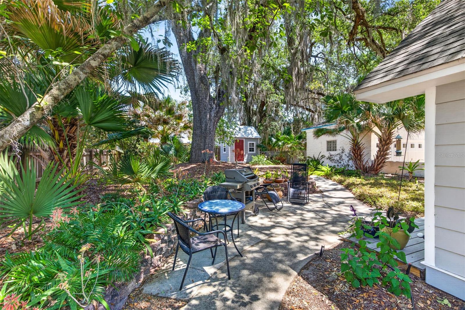 HIGHLAND TERRACE - Residential