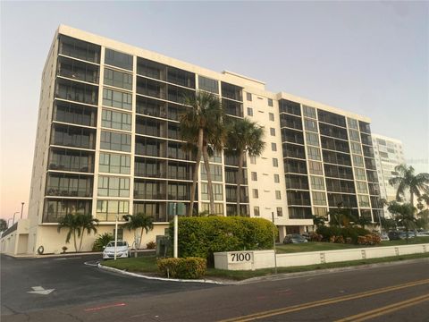 Photo of 7100 Sunshine Skyway Lane S #906, St Petersburg, FL 33711 (MLS # TB8437164)