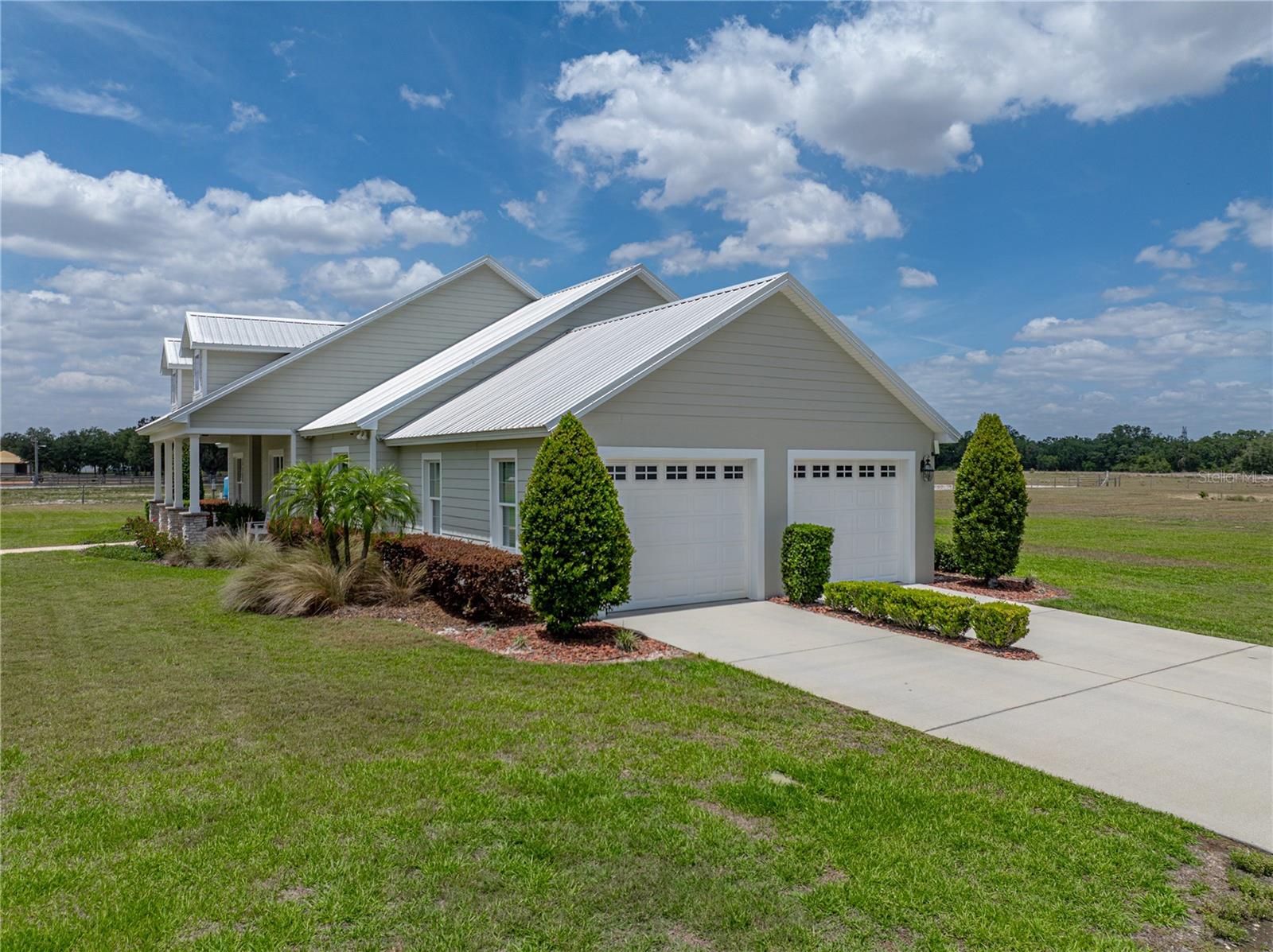 MAMMOTH GROVE - Residential