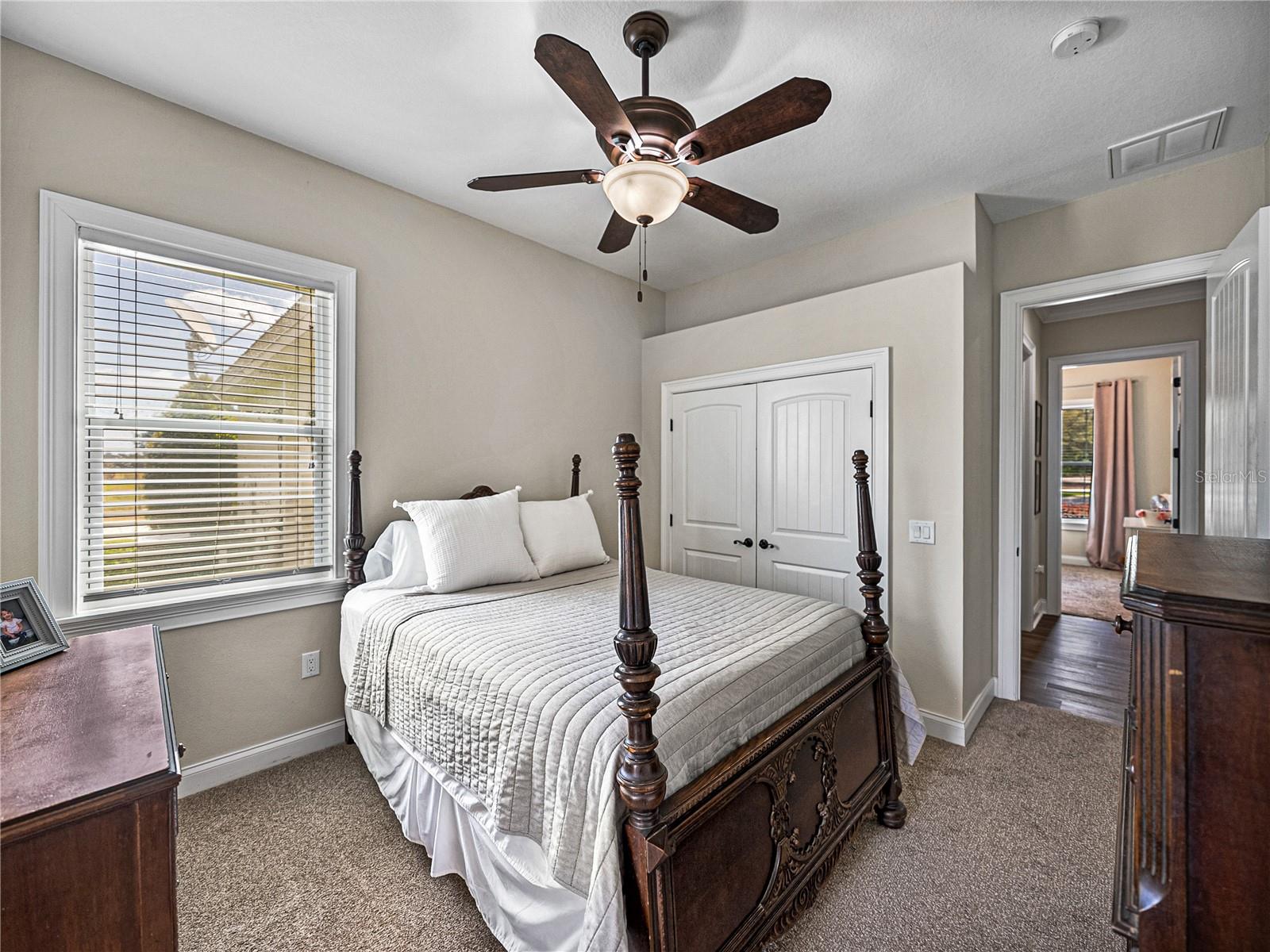 MAMMOTH GROVE - Residential