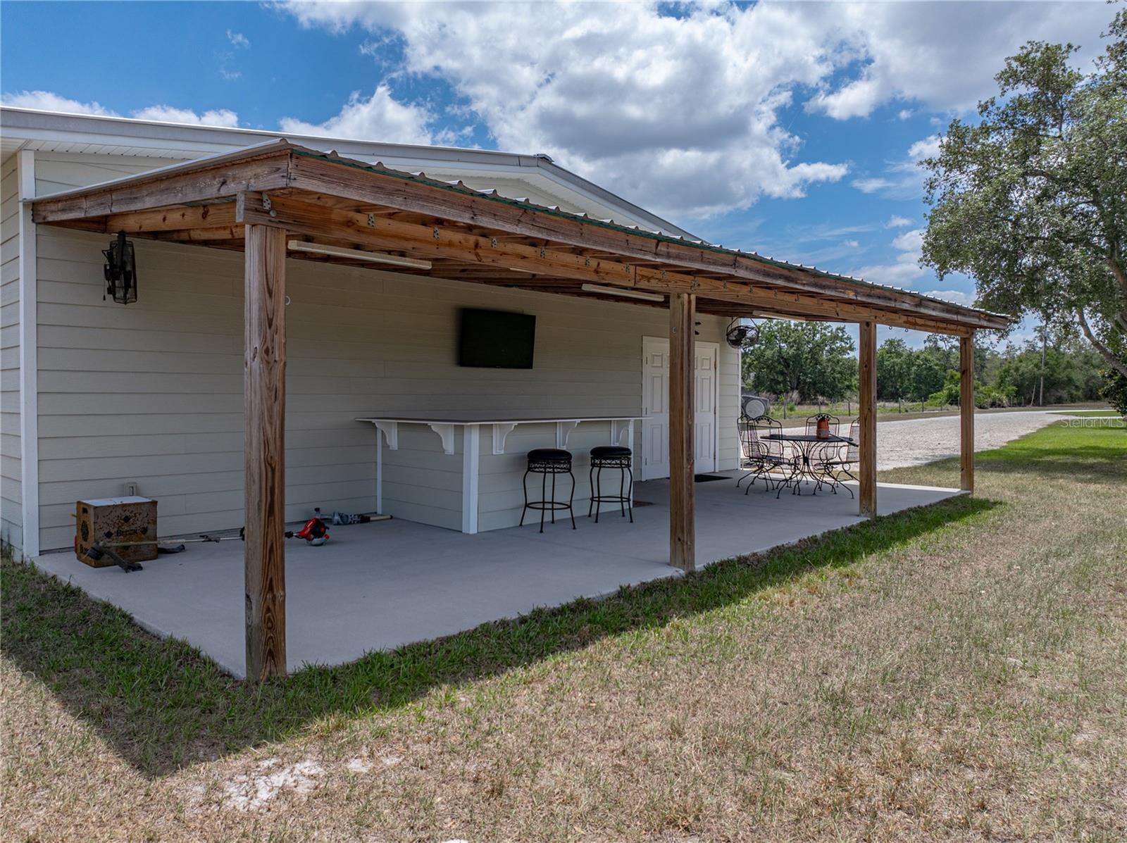 MAMMOTH GROVE - Residential