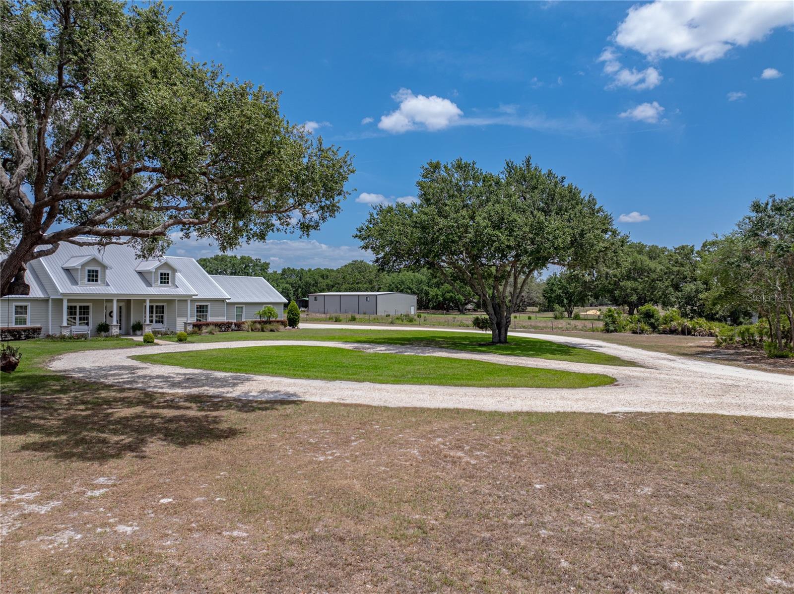 MAMMOTH GROVE - Residential