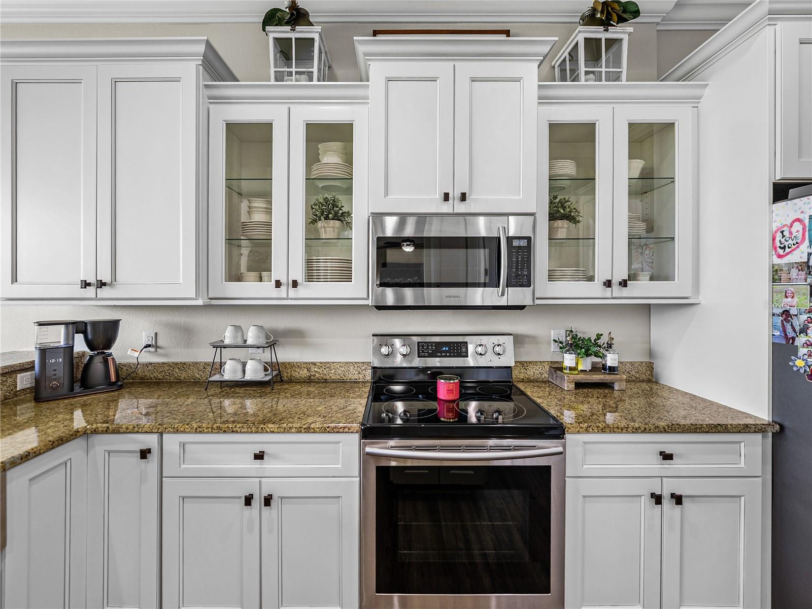 MAMMOTH GROVE - Residential