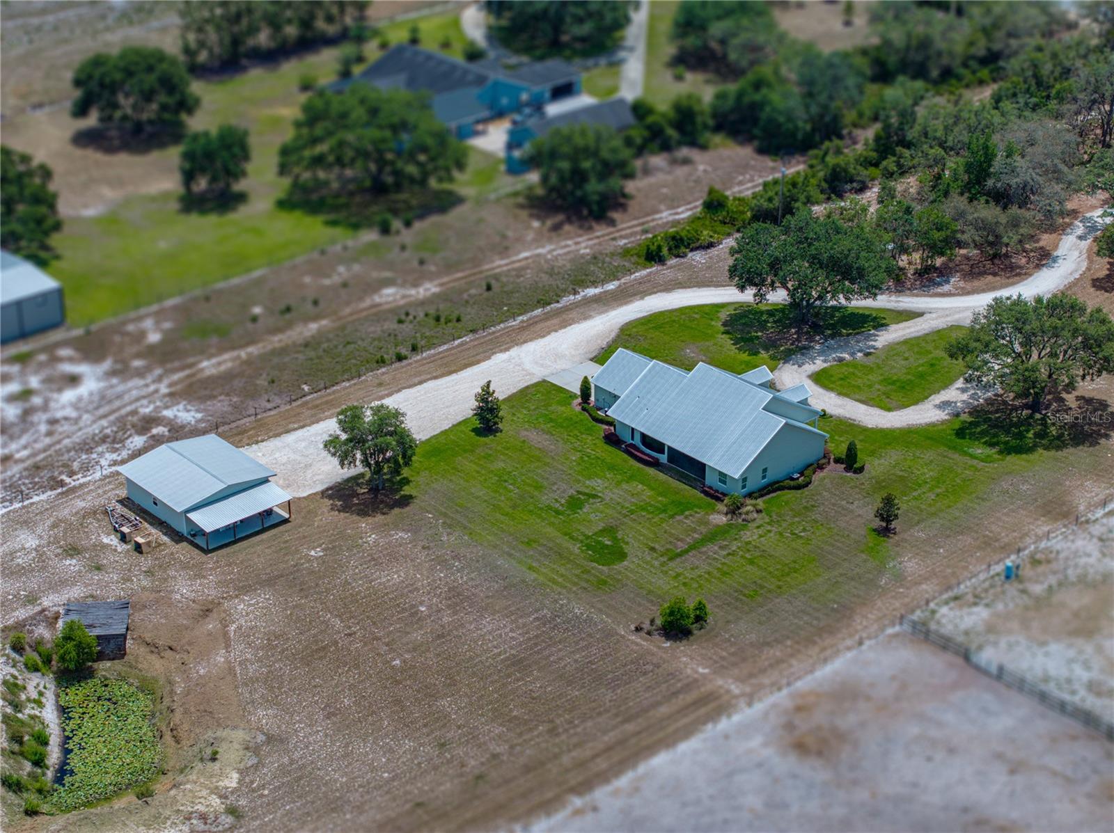 MAMMOTH GROVE - Residential