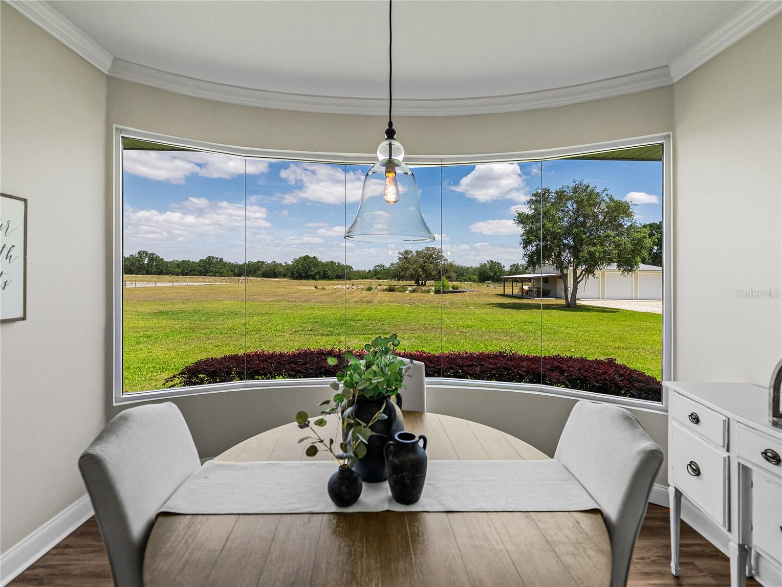 MAMMOTH GROVE - Residential