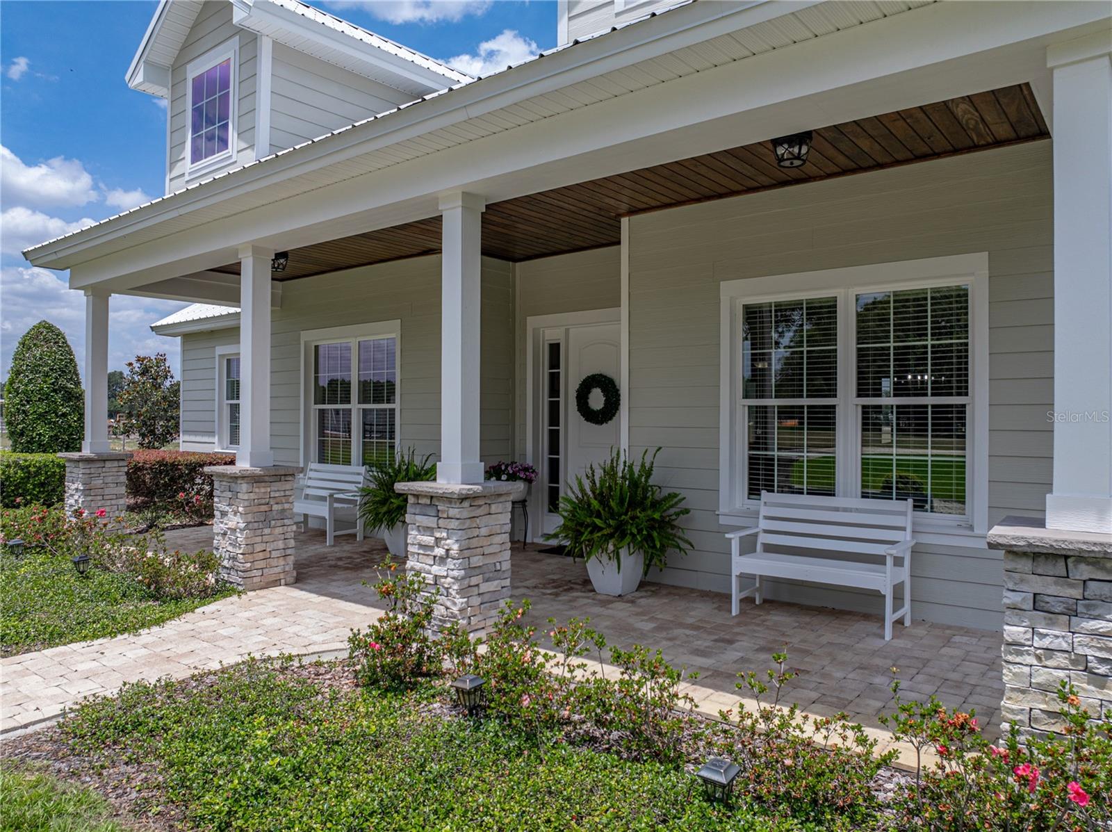 MAMMOTH GROVE - Residential