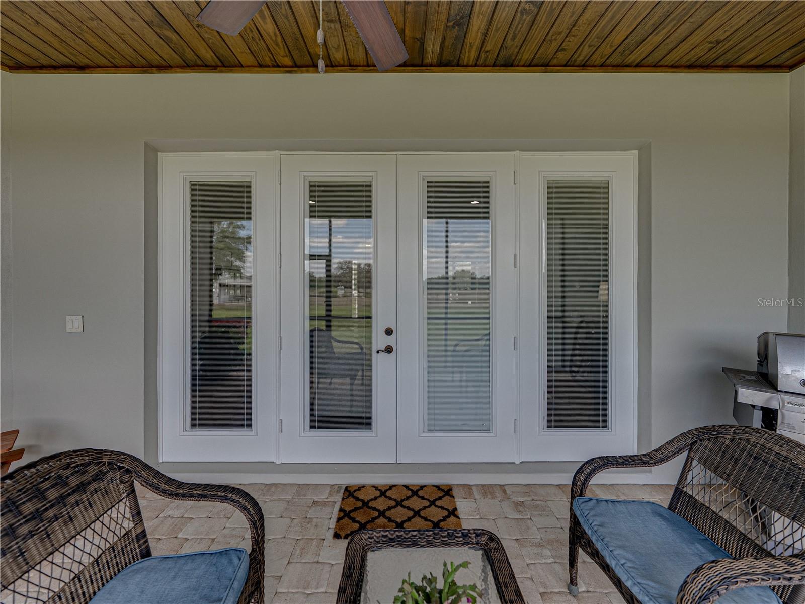 MAMMOTH GROVE - Residential