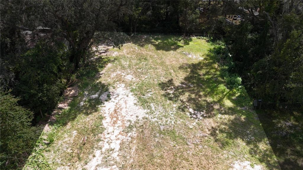 Photo of Tbd SE 65th Street, Ocklawaha, FL 32179 (MLS # OM710303)