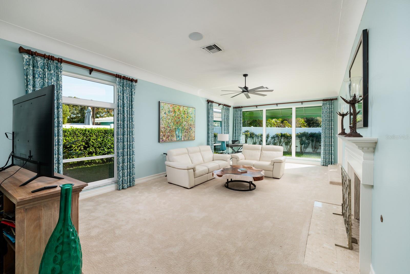 FAIRWAY ESTATES 5TH ADD - Residential