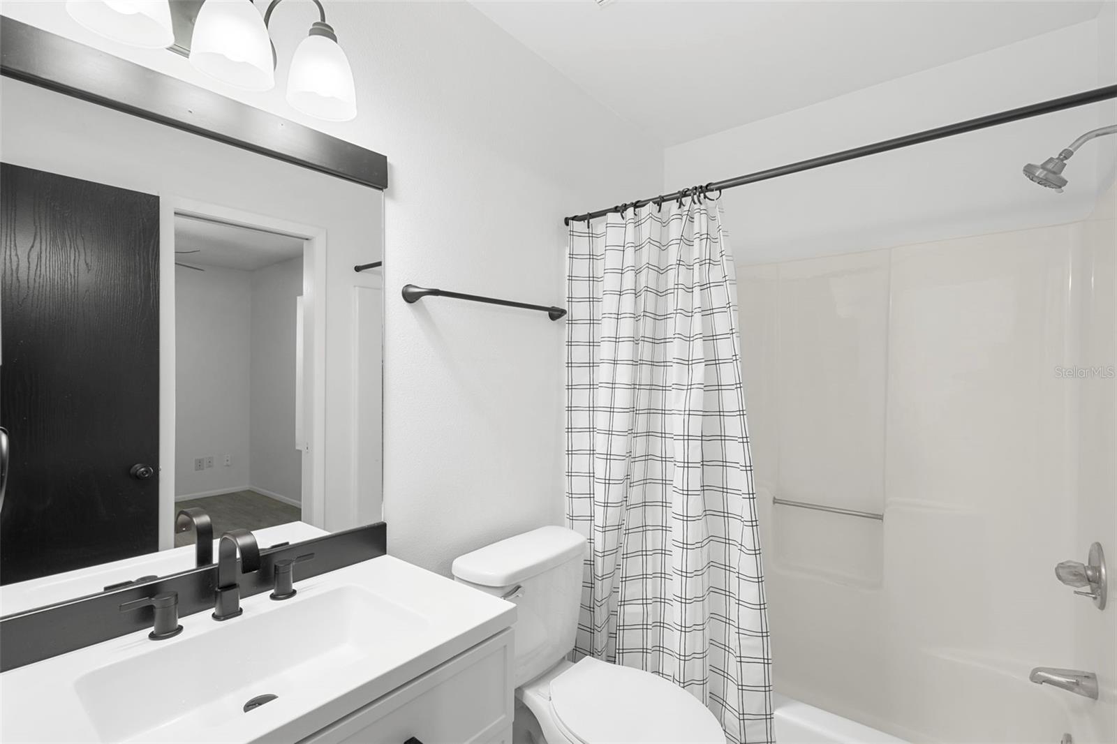 DELTONA LAKES UNIT 33 - Residential