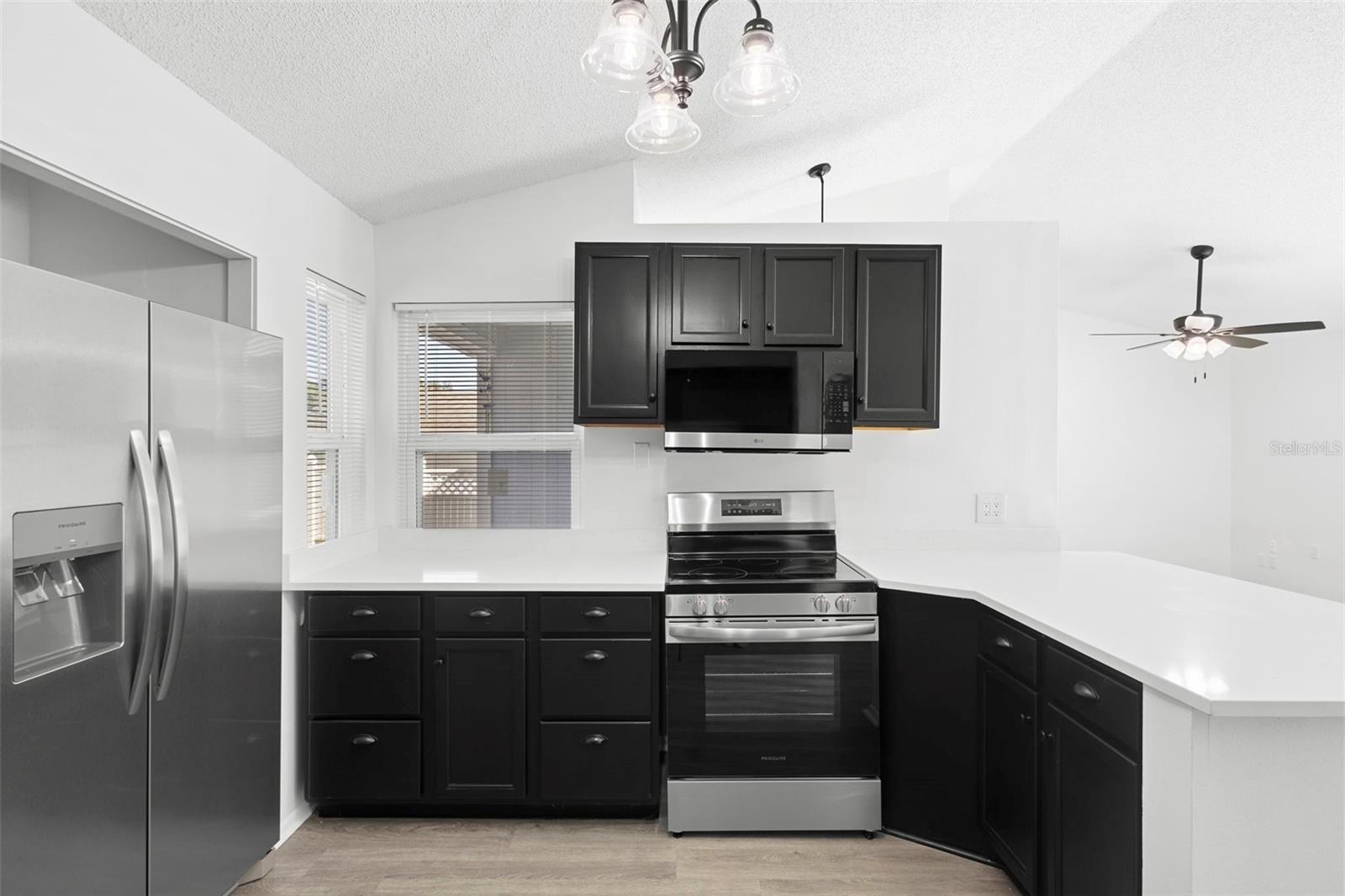 DELTONA LAKES UNIT 33 - Residential