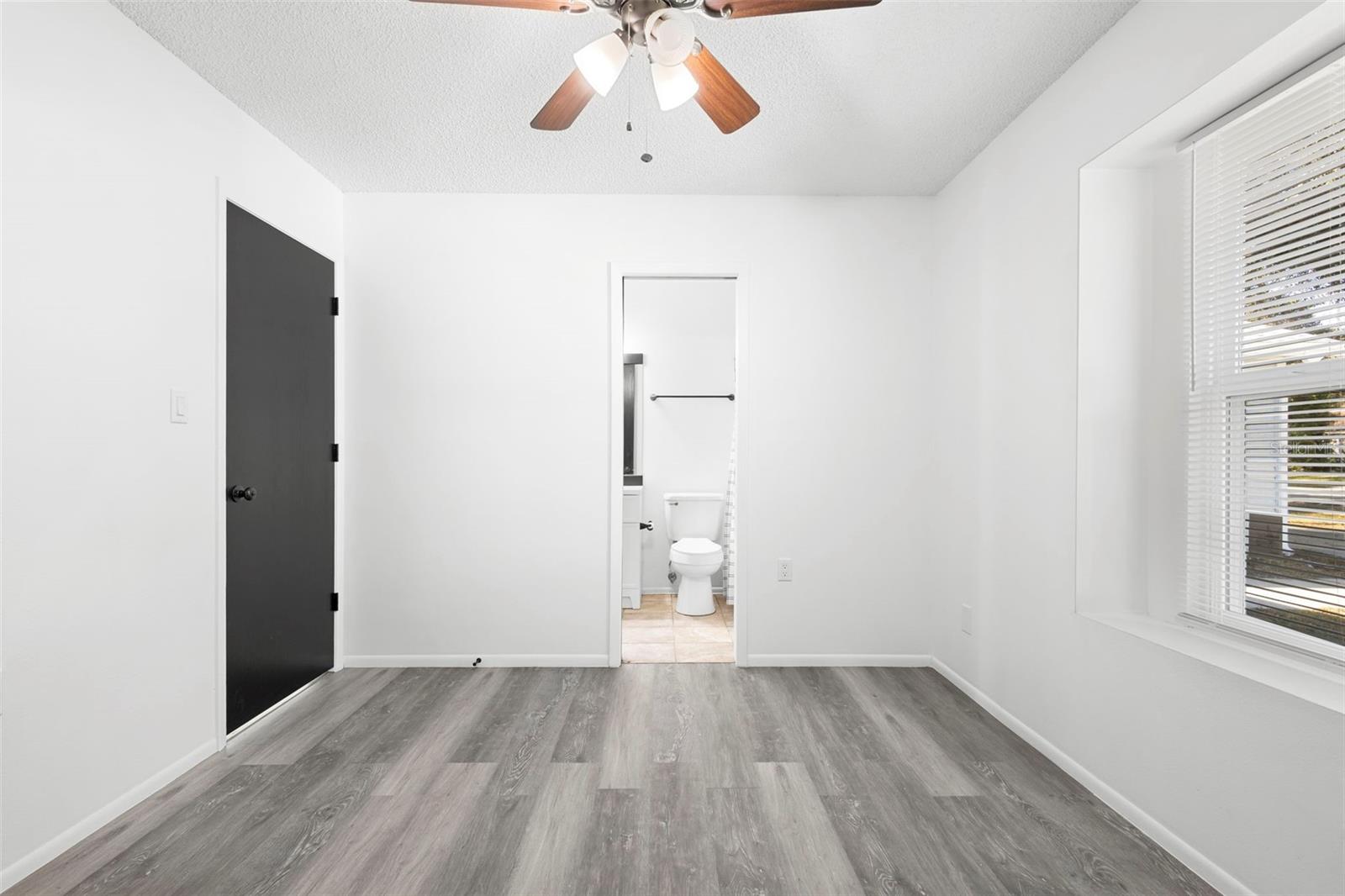 DELTONA LAKES UNIT 33 - Residential