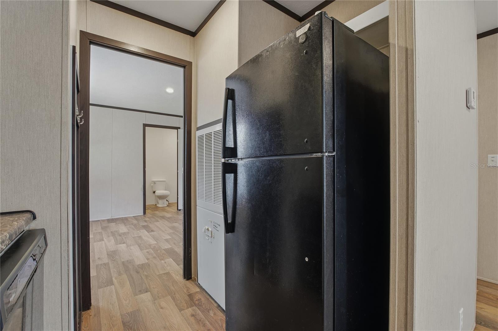 LESLIE J A SUB - Residential