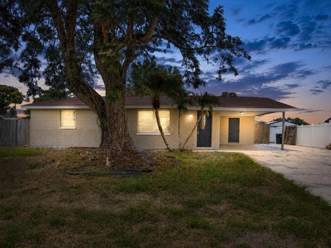 Photo of 5010 Shetland Avenue, Tampa, FL 33615 (MLS # TB8530571)