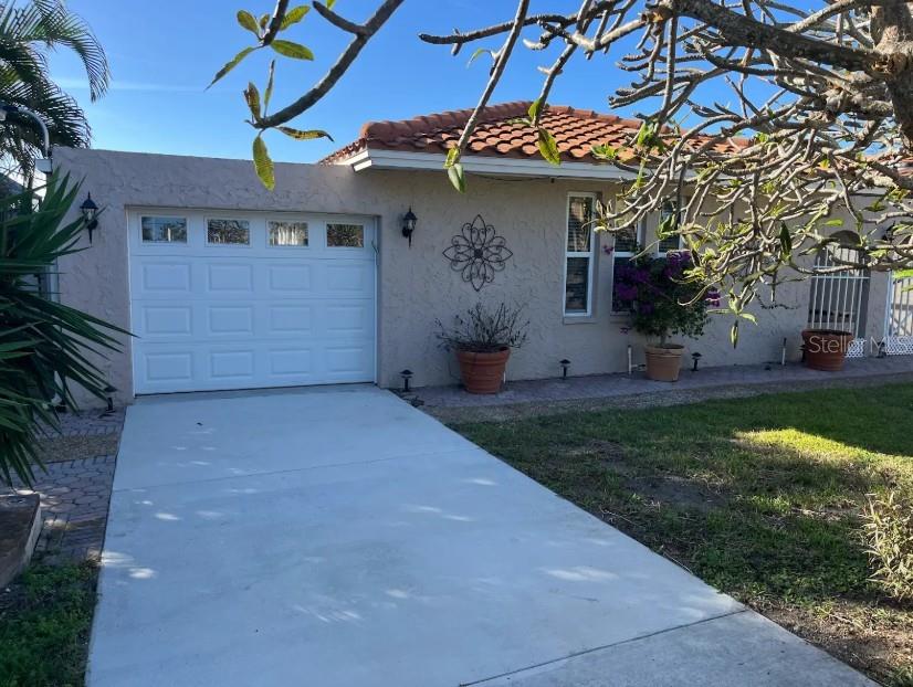 HORTI POINT RIVER FRONT ESTATES - Residential