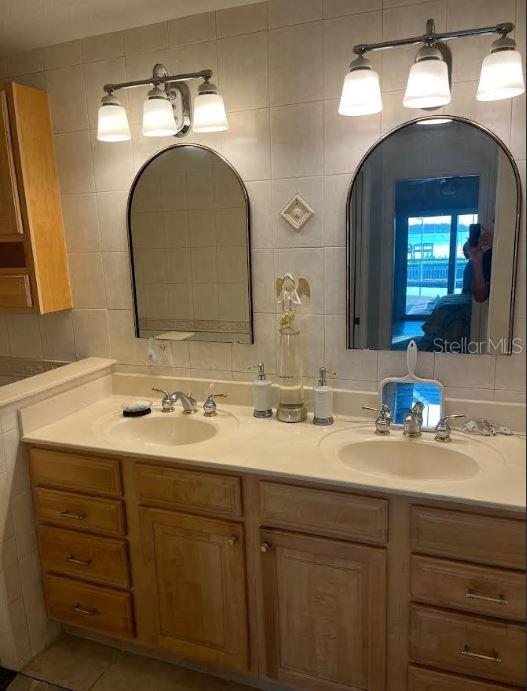 HORTI POINT RIVER FRONT ESTATES - Residential