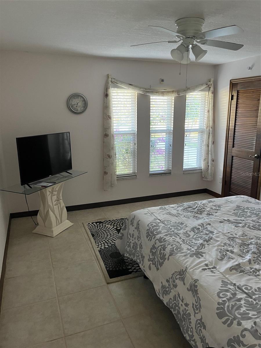 HORTI POINT RIVER FRONT ESTATES - Residential