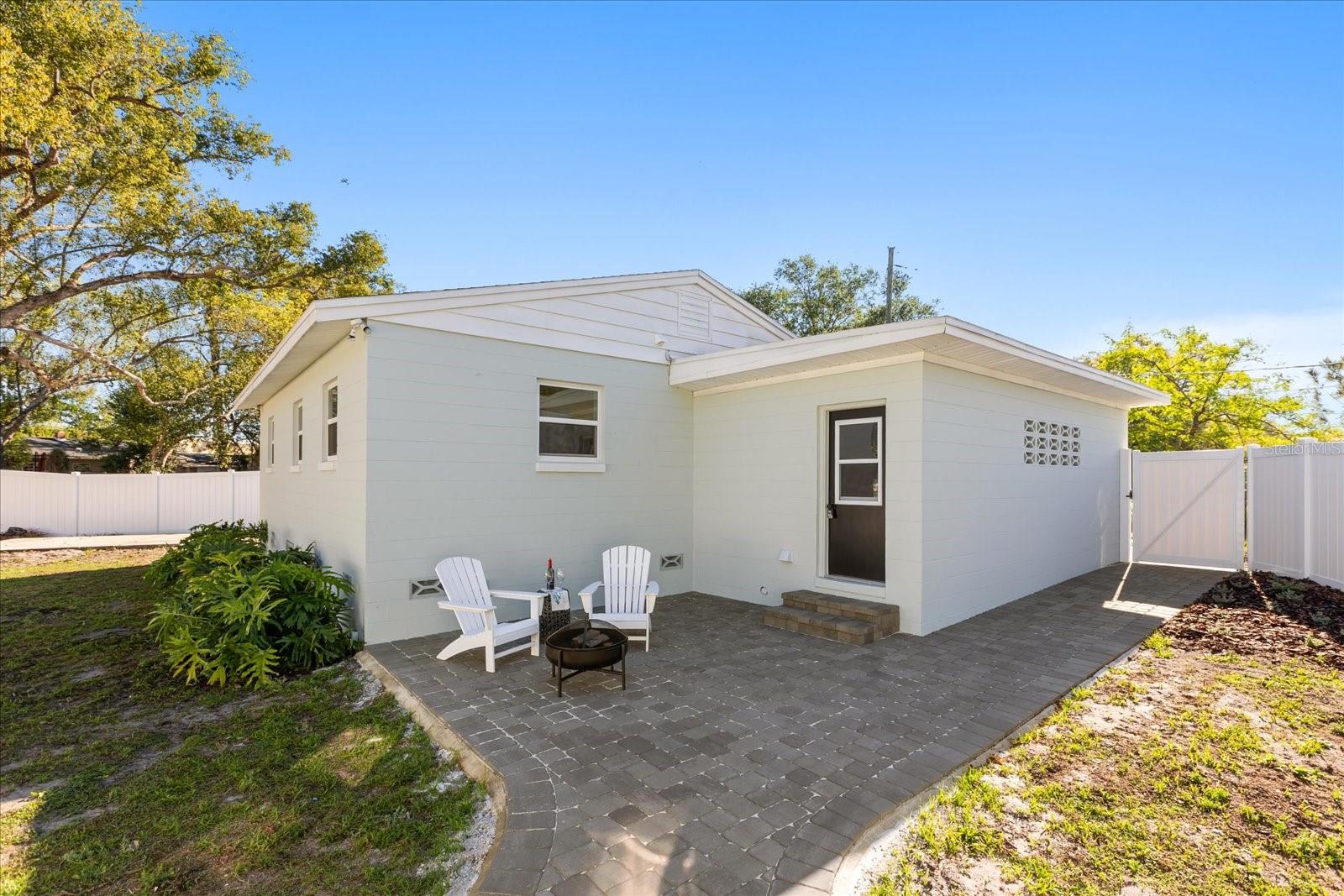 CRYSTAL LAKE TERRACE - Residential