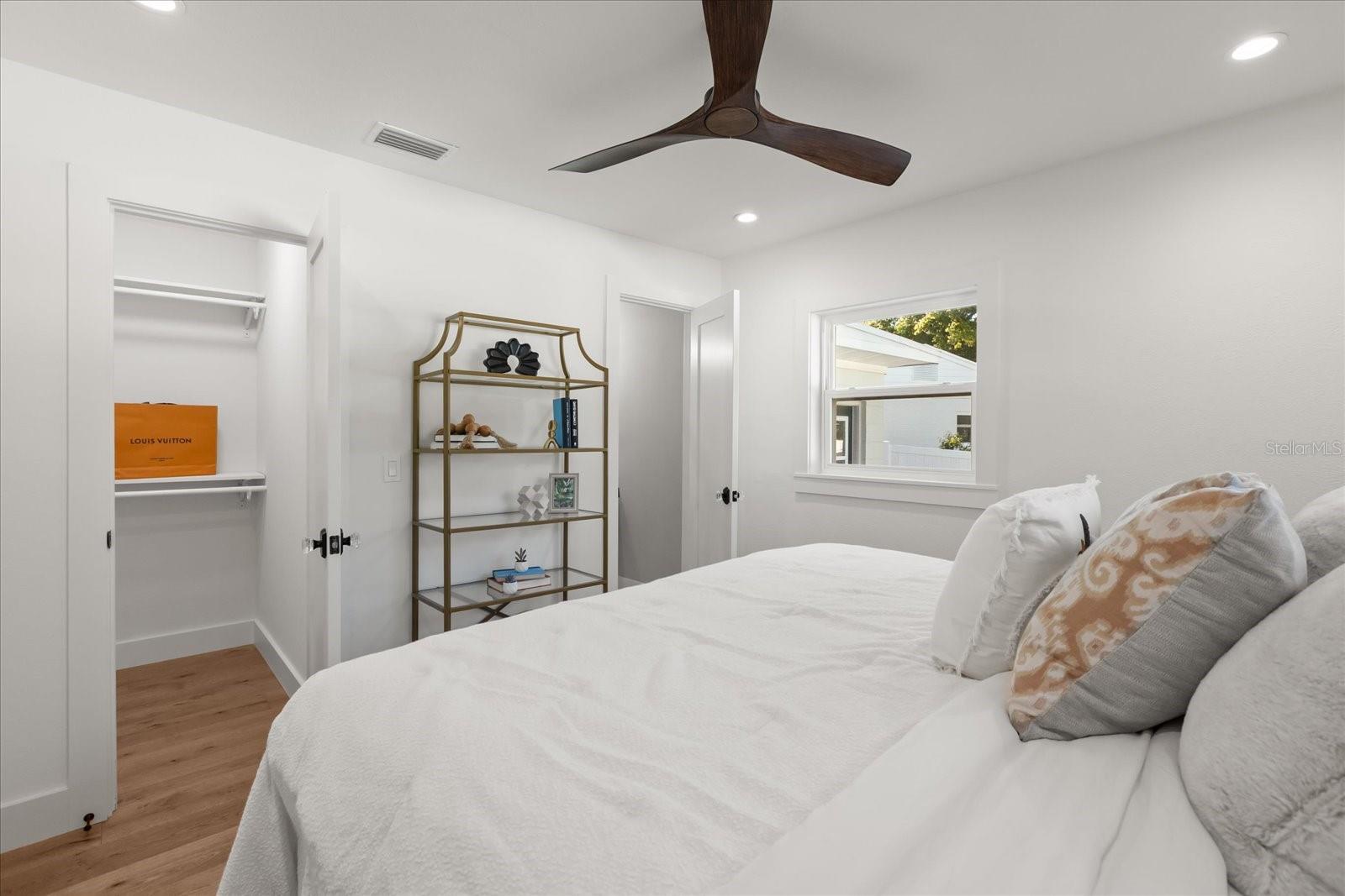 CRYSTAL LAKE TERRACE - Residential