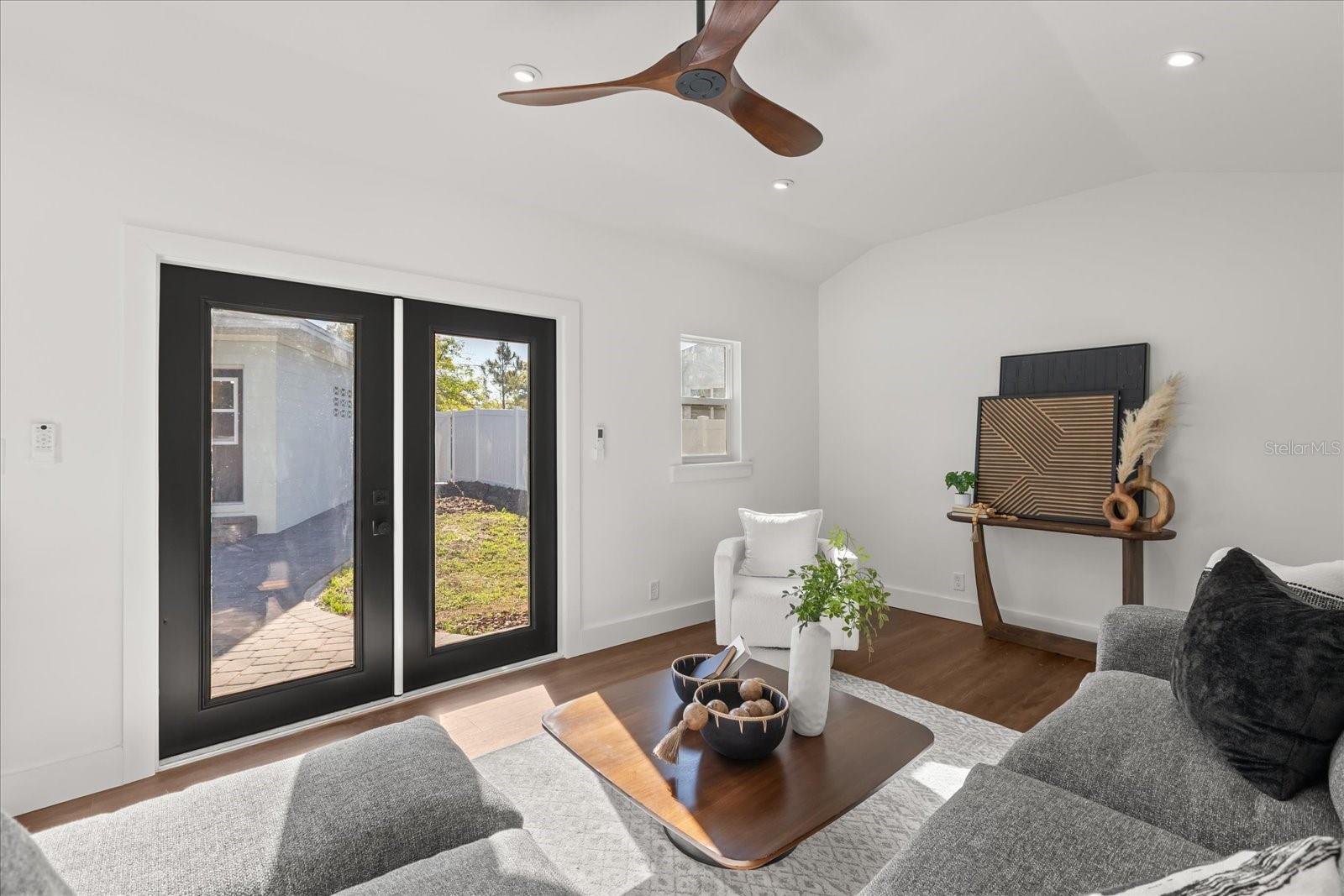 CRYSTAL LAKE TERRACE - Residential