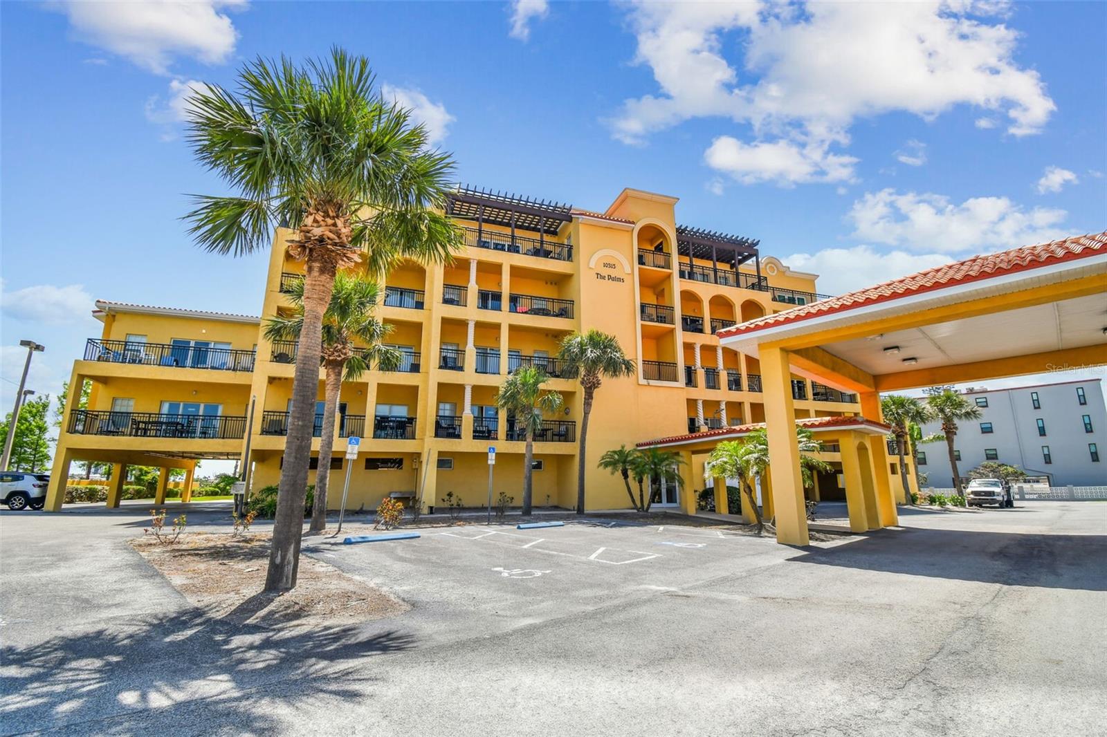 10315 GULF BOULEVARD 302