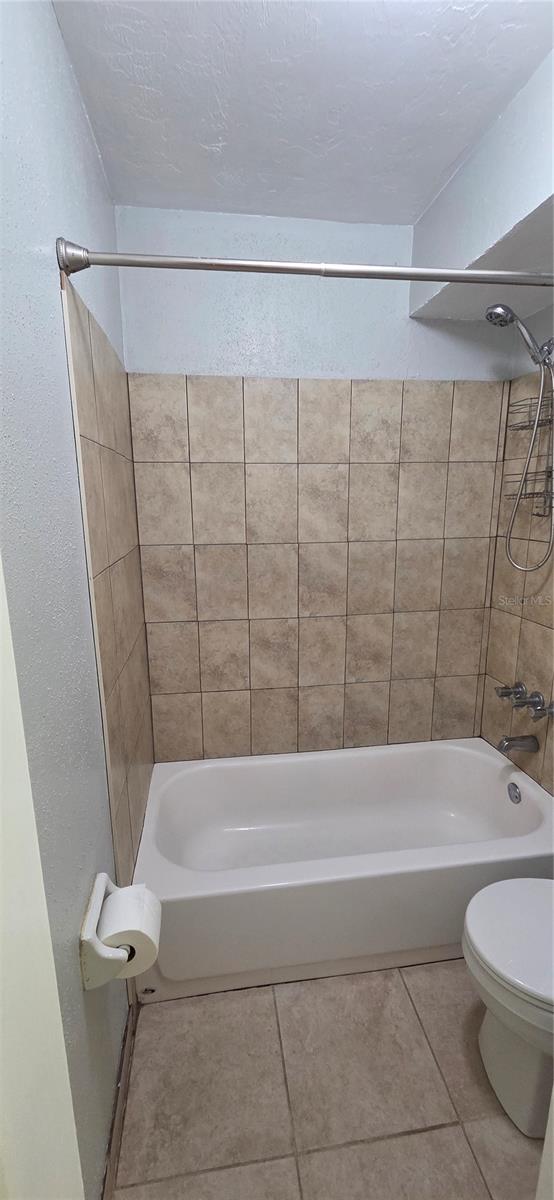 GRANTWOOD CONDO PH I - Residential