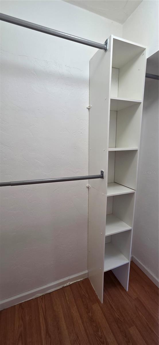 GRANTWOOD CONDO PH I - Residential